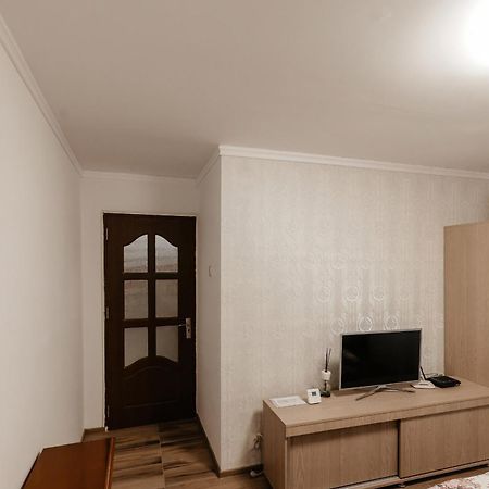 Luxury Radox Apartment Buzau City Center Экстерьер фото