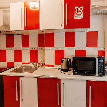 Luxury Radox Apartment Buzau City Center Экстерьер фото