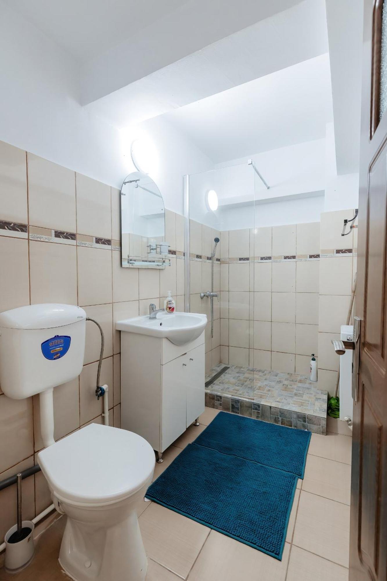 Luxury Radox Apartment Buzau City Center Экстерьер фото